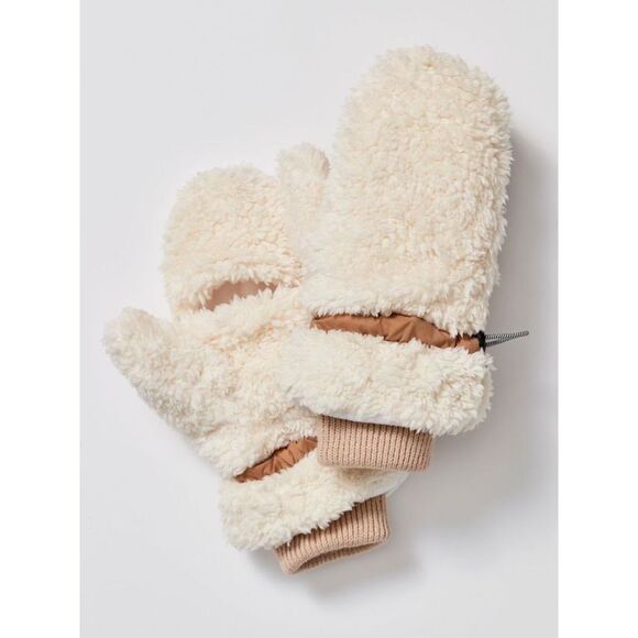 New Free  People All Bundled-Up Pop-Top Mittens - Picture 2 of 7